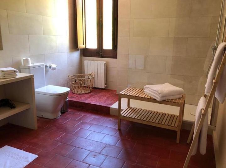 Hostal De Bianya La Vall de Bianya Buitenkant foto